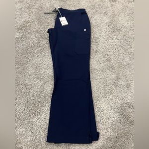 FIGS Women’s Navy Yola Skinny Scrub Pants Petite Retail $48 BRAND NEW MEDIUM